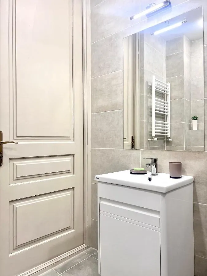 Leselidze Apartament Τυφλίδα 0*,  Γεωργία